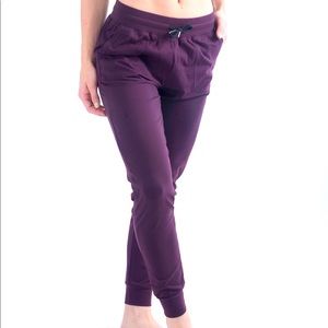 ZYIA Plum Unwind Jogger